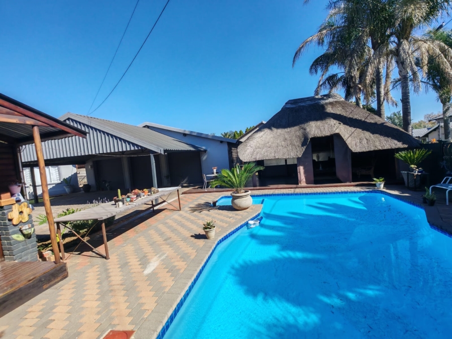 3 Bedroom Property for Sale in Vaalpark Free State